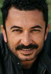 Toygan Avanoğlu